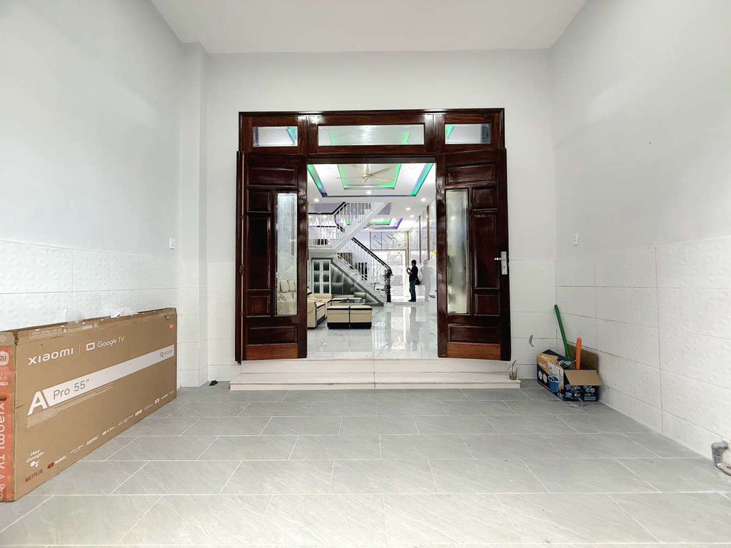 hẻm xe hơi vf3 4,5x16.5m 2 lầu 3pn sân thượng Huỳnh Tấn Phát 5,25 tỷ