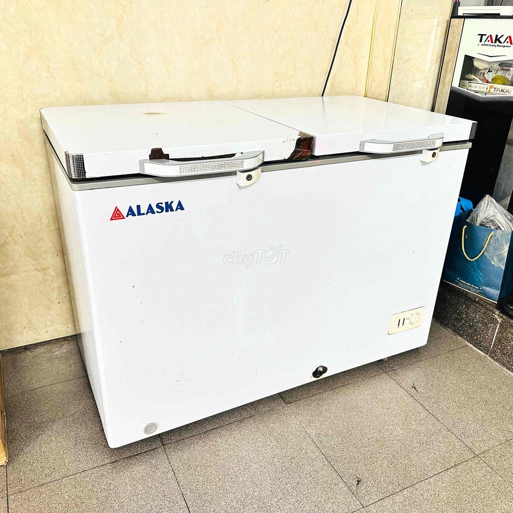 Tủ đông Alaska 430 lít 2 ngăn Trắng. Mua bán Tủ lạnh tại Quận 8 Tp Hồ Chí Minh được đăng bởi Huỳnh Lê Khanh hình 1