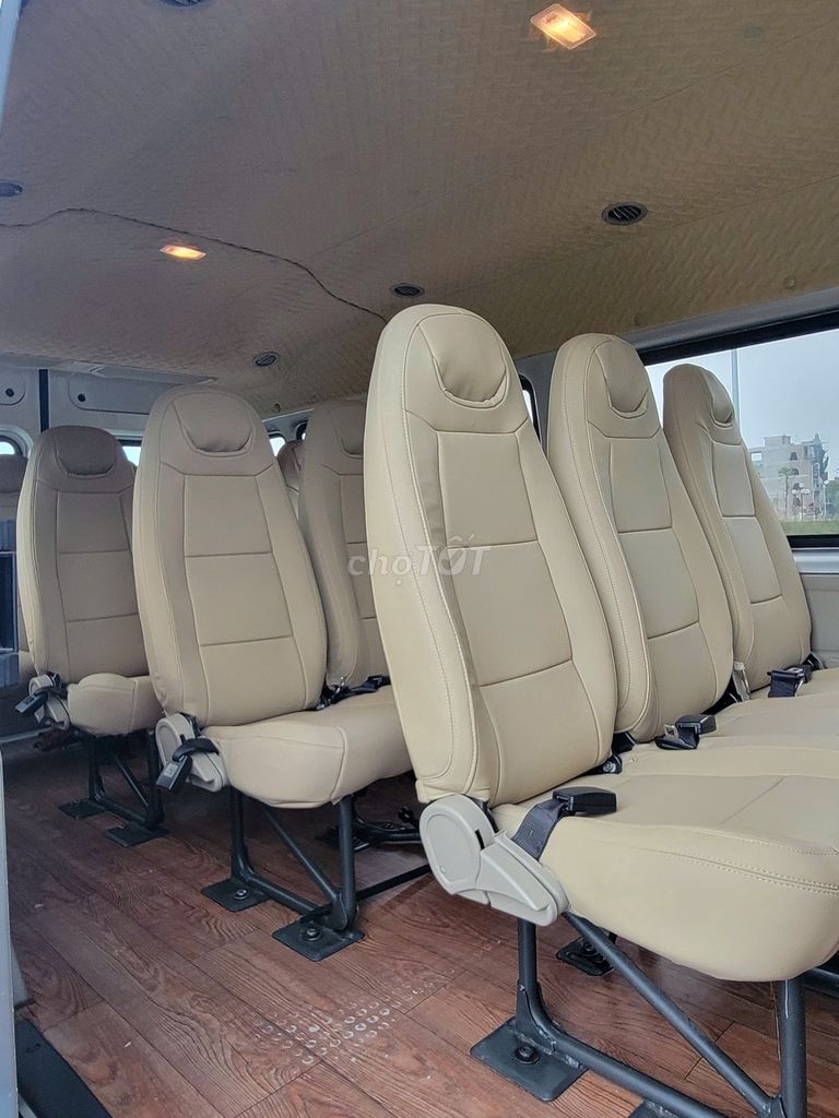 Bán Ford Transit đời 2019 bản trung. Mua bán Ô tô tại Huyện Đông Anh Hà Nội được đăng bởi siêu thị ô tô Nhật Bắc hình 8