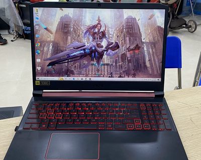 - Laptop Gaming Acer Nitro 5 Ryzen 5-3550H Ram 8Gb