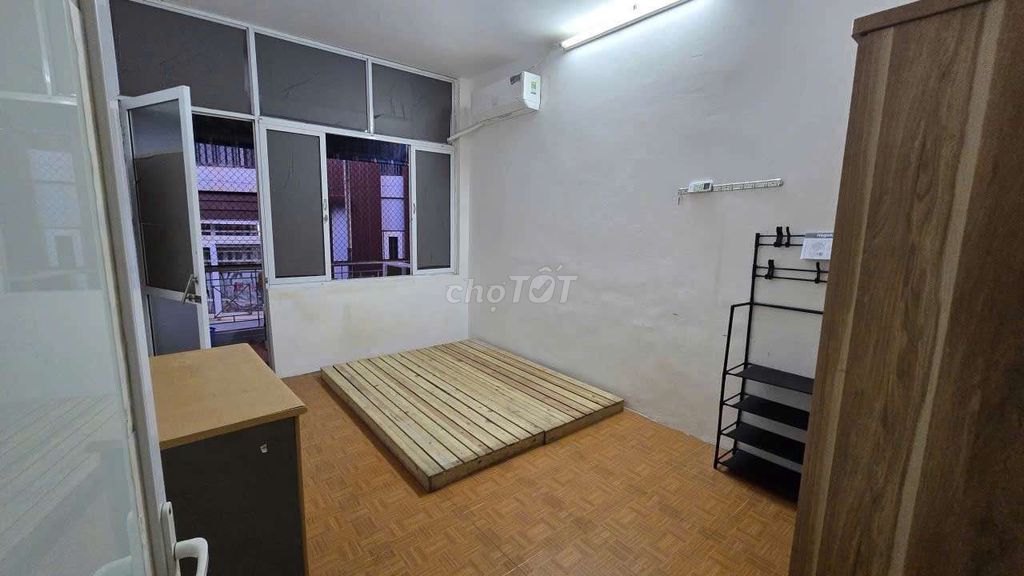 CHO THUÊ NHÀ NC THÁI THỊNH ĐỐNG ĐA 5PN 4 TẦNG FULL NT 13 TRIỆU/THÁNG