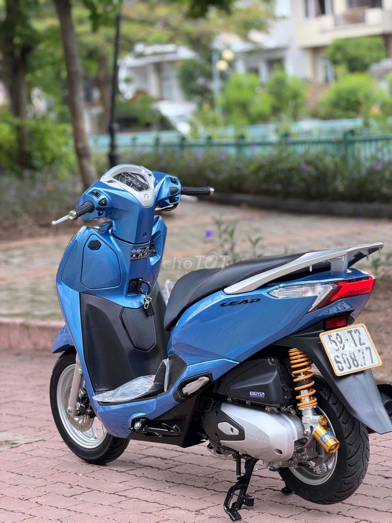 Honda Lead 125cc ледяной синий 13000 км