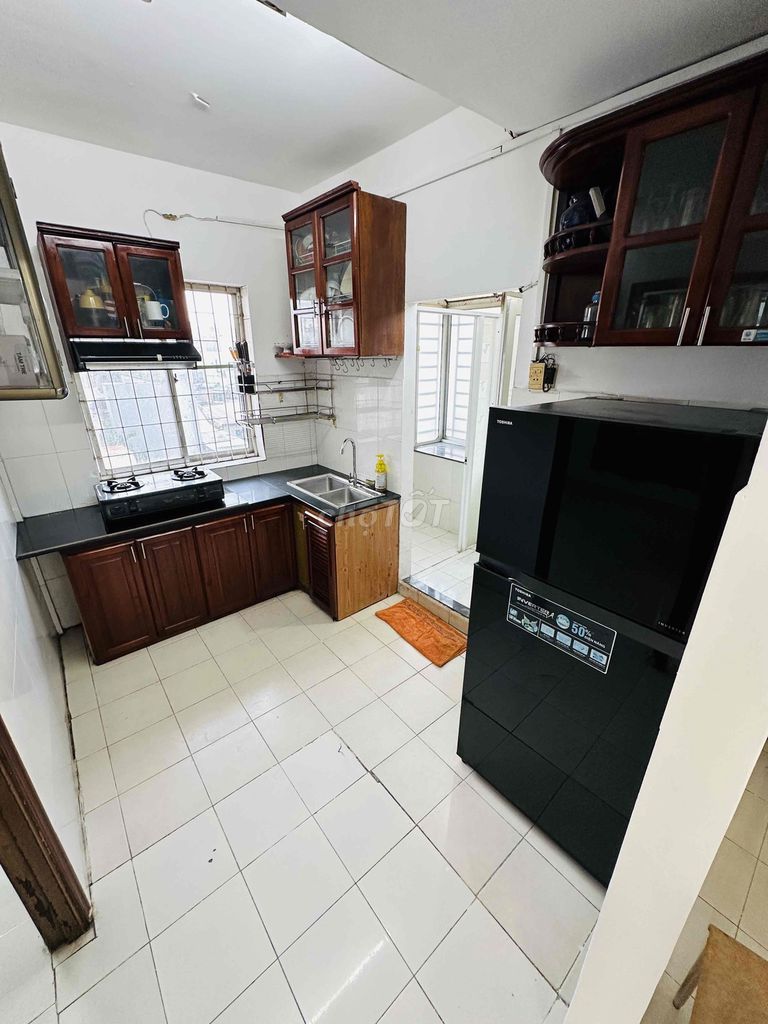 КВАРТИРА В БИНЬТХАНЕ В АРЕНДУ 10,5 кв.м/60 м2, можно сделать 3 спальни+кухню+кухонную террасу