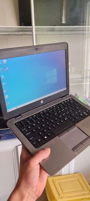 Laptop Hp vỏ nhôm mỏng nhẹ 13 inch