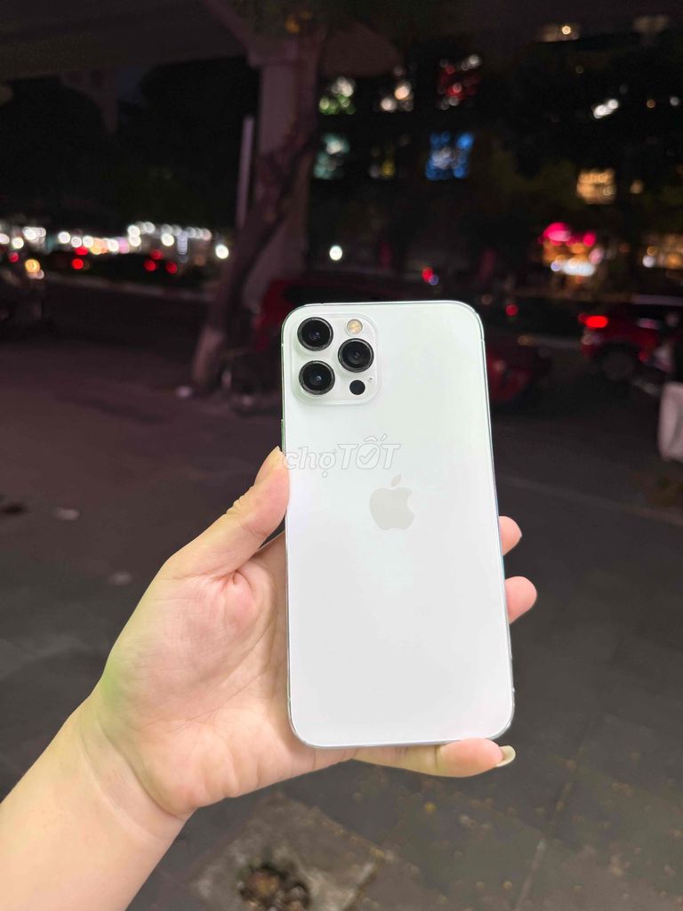 Apple iPhone 12 Pro Max Vàng Đã sử dụng. Mua bán Điện thoại tại Quận Cầu Giấy Hà Nội được đăng bởi Anh Thư hình 1