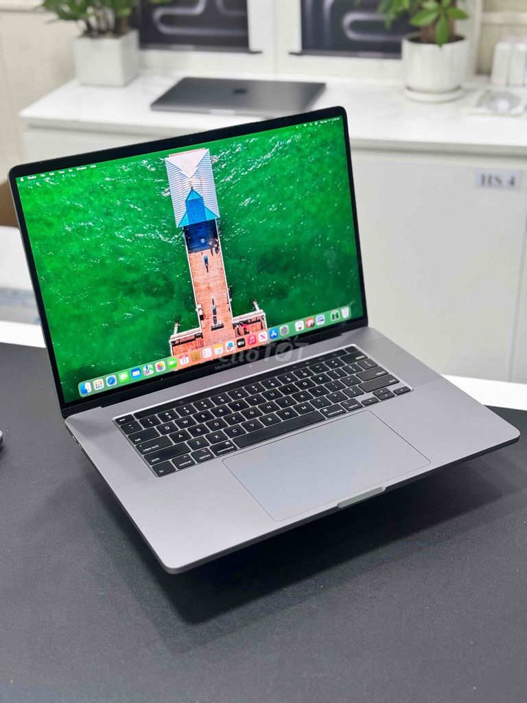 MacBook Pro 16” 2019 core i9/16GB/1TB máy sạch zin. Mua bán Laptop tại Quận 10 Tp Hồ Chí Minh được đăng bởi Viễn Huy Shop hình 1