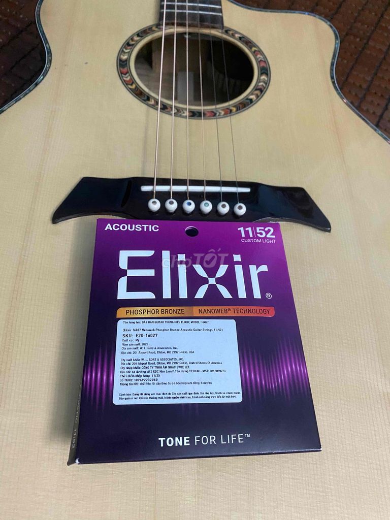Đàn guitar acoustic Guitar Từ, model AK-05E. Mua bán Nhạc cụ tại Thành phố Hải Dương Hải Dương được đăng bởi Phạm Văn Quang hình 1