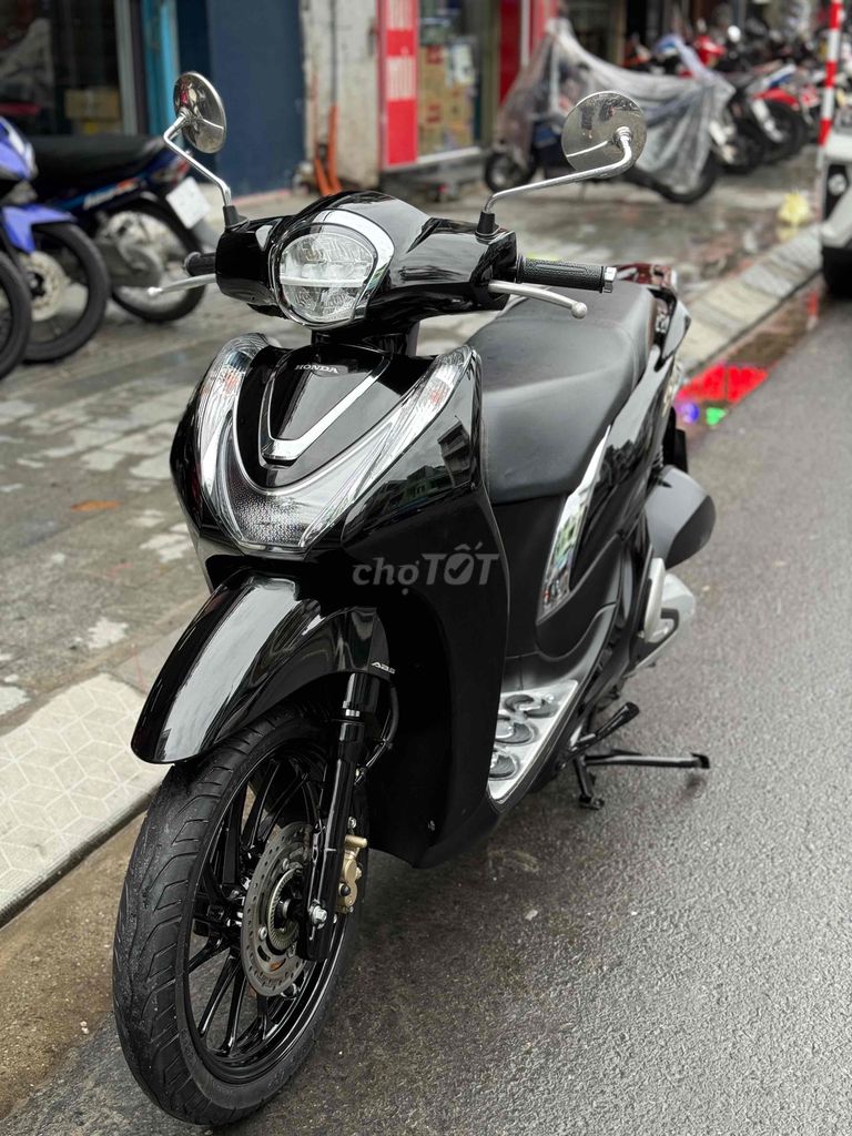 Sh mode abs biển 43 màu đen bóng nguyên rin. Mua bán Xe máy tại Quận Thanh Khê Đà Nẵng được đăng bởi Cửa Hàng Xe Máy Lê Được hình 2