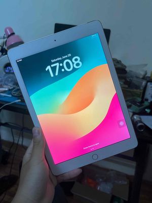 iPad Gen 6 Main Màn Đẹp. Mua bán Máy tính bảng tại Quận Thanh Xuân Hà Nội được đăng bởi Hải Đăng