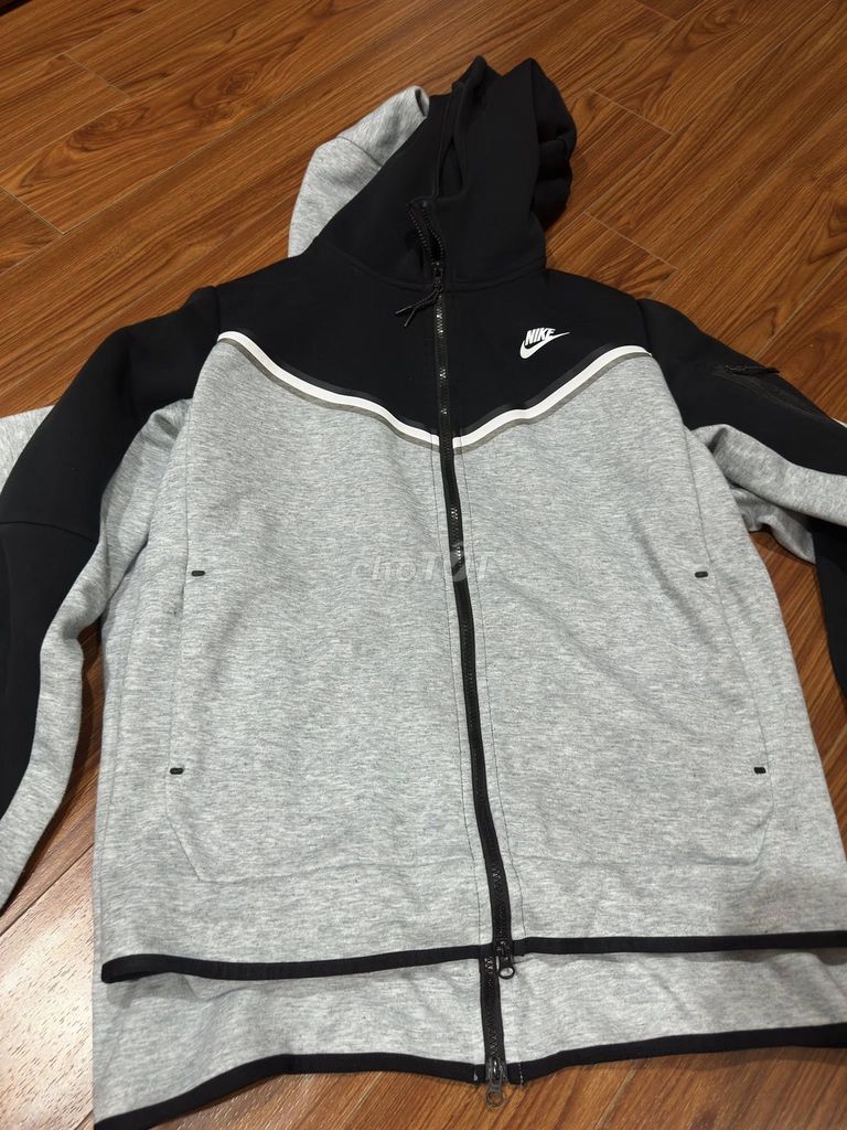 Áo khoác hoodie Nike Nam Xám Đen. Mua bán Quần áo tại Quận Đống Đa Hà Nội được đăng bởi Phùng Hưng Thịnh hình 1