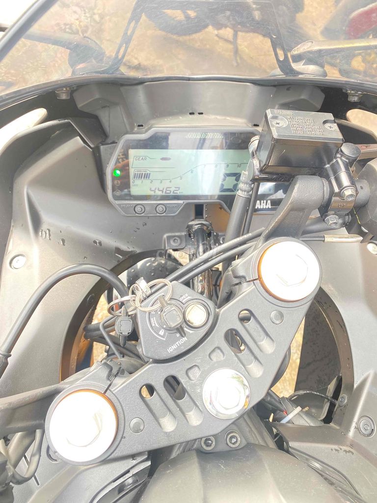 Yamaha R15 2020 Ít chạy xe còn mới lenh keng. Mua bán Xe máy tại Thành phố Biên Hòa Đồng Nai được đăng bởi Ghế đá xe ba gác Biên Hòa Đồng Nai  hình 5