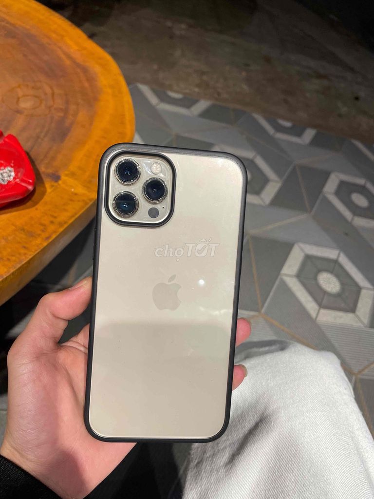 Apple iPhone 12 Pro Max Vàng. Mua bán Điện thoại tại Thành phố Bảo Lộc Lâm Đồng được đăng bởi Quân hình 1