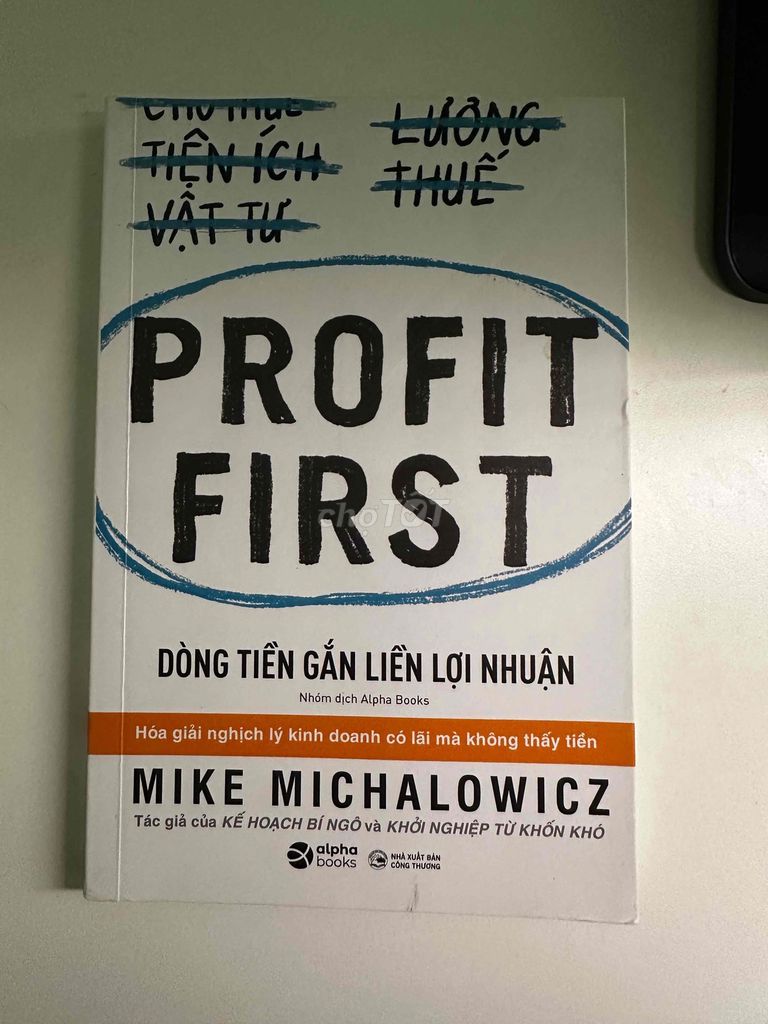 Sách Kinh doanh Profit First Mới 90%. Mua bán Sách tại Quận Tân Bình Tp Hồ Chí Minh được đăng bởi ChloeKeith hình 1