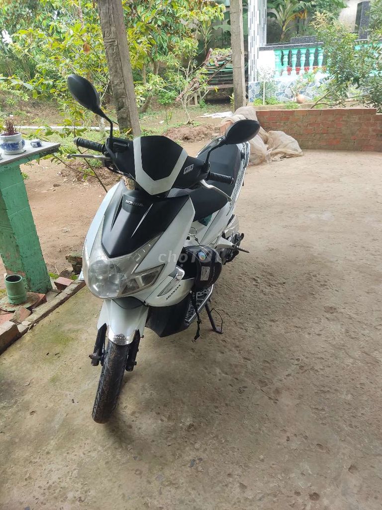 Ab 110c bán hoặc dao lưu xe. Khác