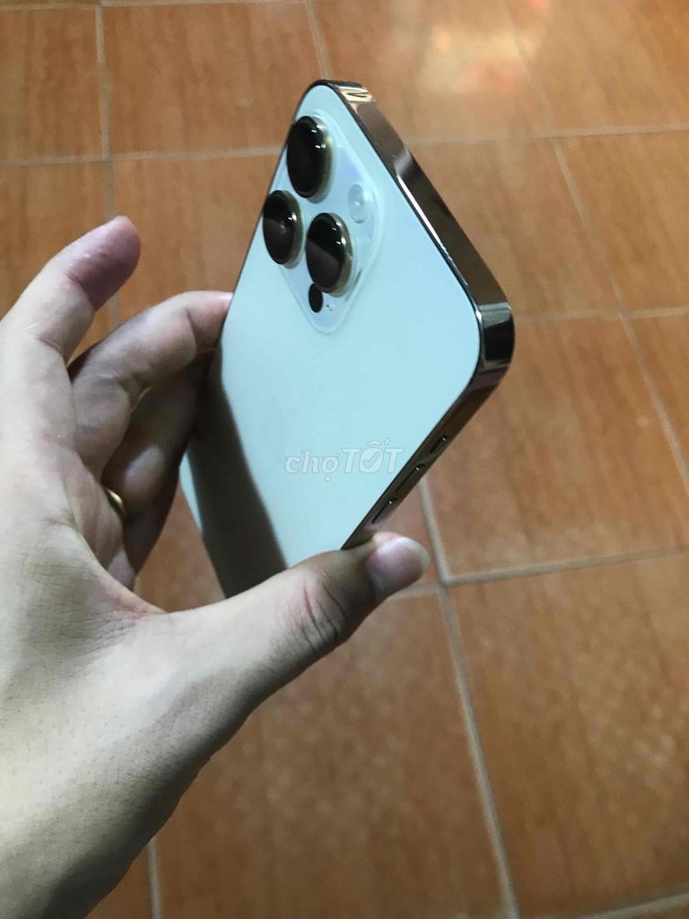 iphone 14 promax - 128Gb gold Quốc tế nguyên zin. Mua bán Điện thoại tại Quận Cầu Giấy Hà Nội được đăng bởi Hồng ngọc hình 1