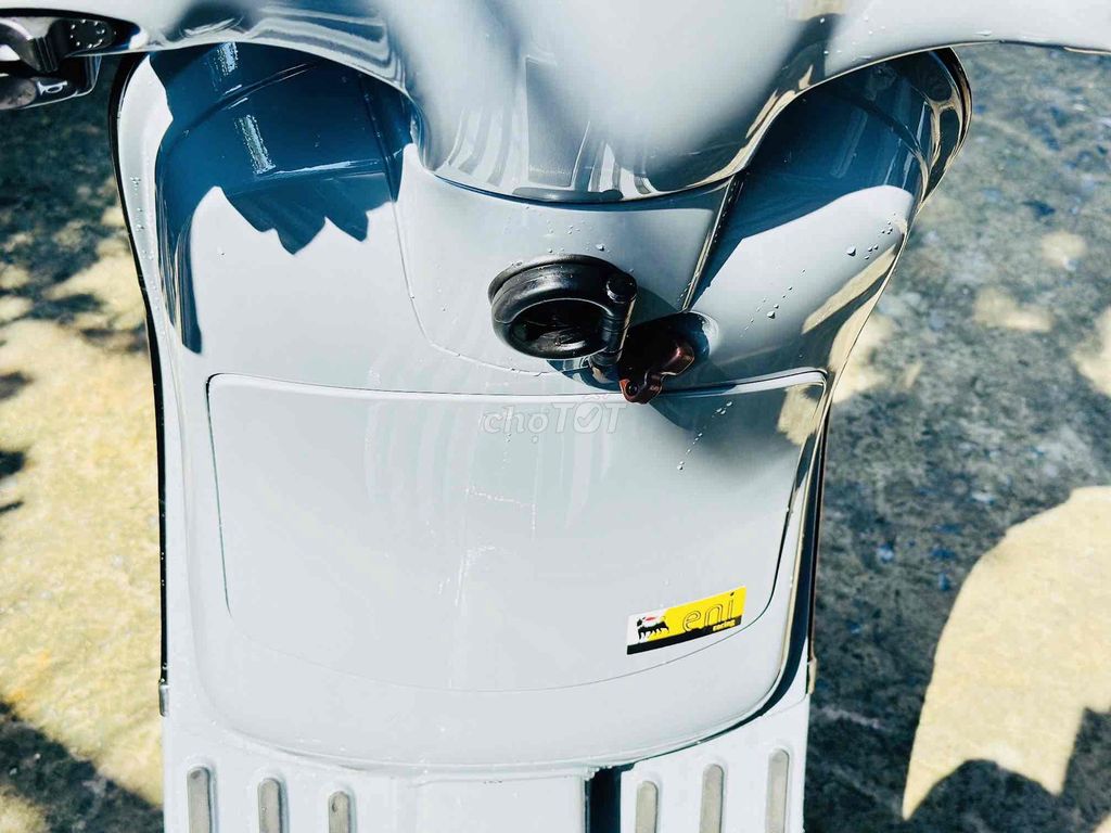Piaggio Vespa LX 150CC Xám. Mua bán Xe máy tại Quận 12 Tp Hồ Chí Minh được đăng bởi Ta Thanh Thai hình 8