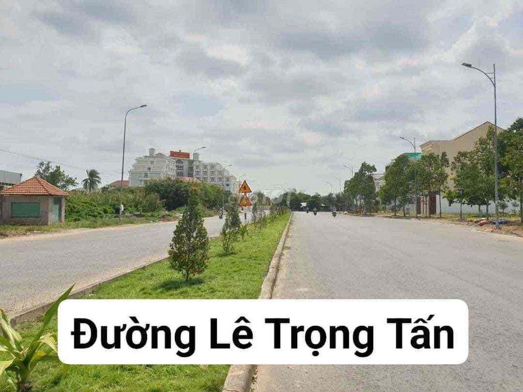 BÁN CẶP NỀN ĐƯỜNG LÊ TRỌNG TẤN KHU CÔNG AN ĐƯỜNG VÀO THÀNH ĐỘI__15Tỷ