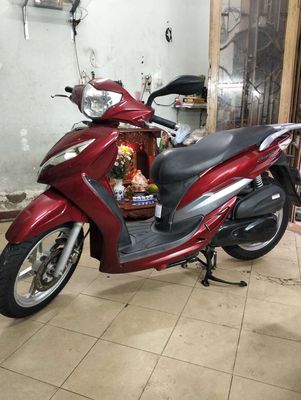 SYM Shark 2013 màu Đỏ. Mua bán Xe máy tại Quận Tân Phú Tp Hồ Chí Minh được đăng bởi Vũ 