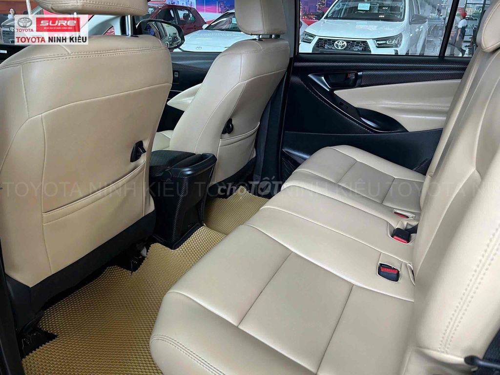 Toyota innova. Mua bán Ô tô tại Quận Ninh Kiều Cần Thơ được đăng bởi Linh Toyota ninh kiều hình 8