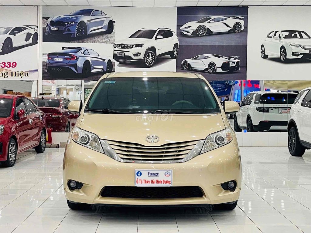 Toyota Sienna 2.7L 2010 nhập mỹ xe gia đình zin