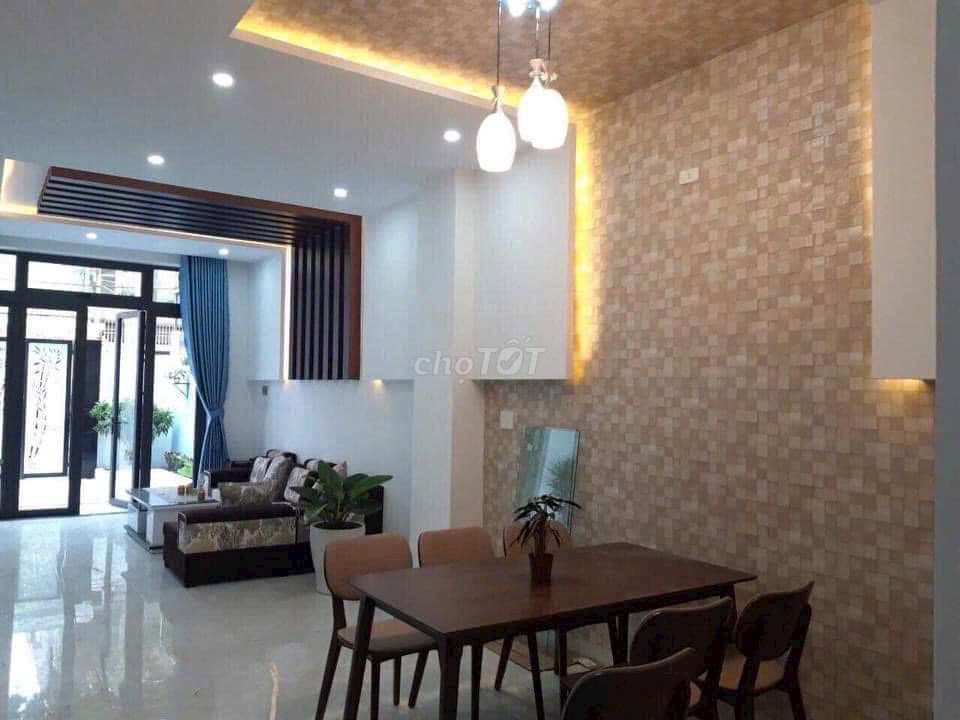 Chính chủ cần cho thuê nhà 3 tầng mặt tiền Phú Lộc- Hoà Minh