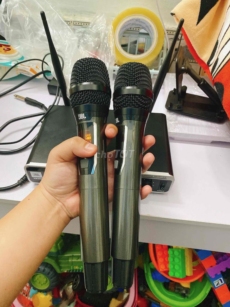 Bộ Đầu Thu Karaoke - 2 Mic không dây - VM300