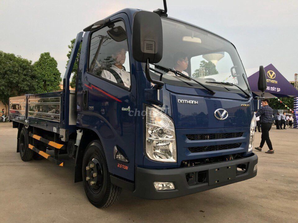 ISUZU IZ65 2T5-3T5 GIÁ TỐT -XE GIAO NGAY