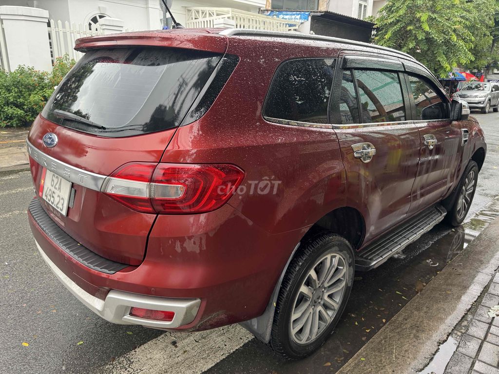 Ford Everest 2019 Titanium 2.0L AT 4x2 - 68000 km. Mua bán Ô tô tại Huyện Bình Chánh Tp Hồ Chí Minh được đăng bởi QT hình 4