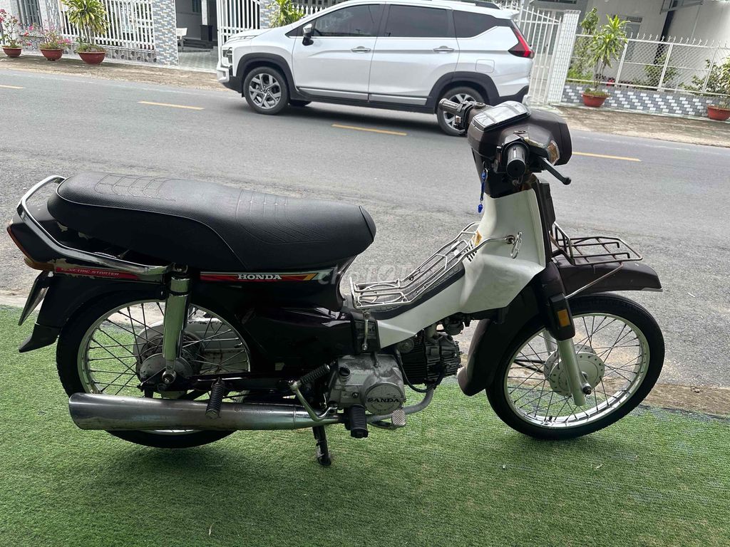 bán xe sanda boss bs65 máy êm ấm giấy tờ đầy đủ. Mua bán Xe máy tại Huyện Thới Lai Cần Thơ được đăng bởi Trường nguyễn hình 3