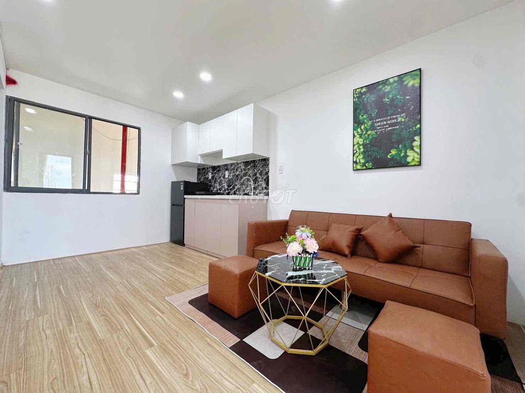 Квартира 2 спальни 45м² на Бинь Тхой, лифт, рядом с Танбинь и аэропортом
