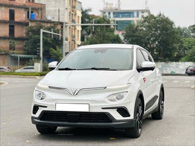VinFast VF e34 2025 Trắng. Mua bán Ô tô tại Quận Bắc Từ Liêm Hà Nội được đăng bởi Nguyễn Văn Hoàng