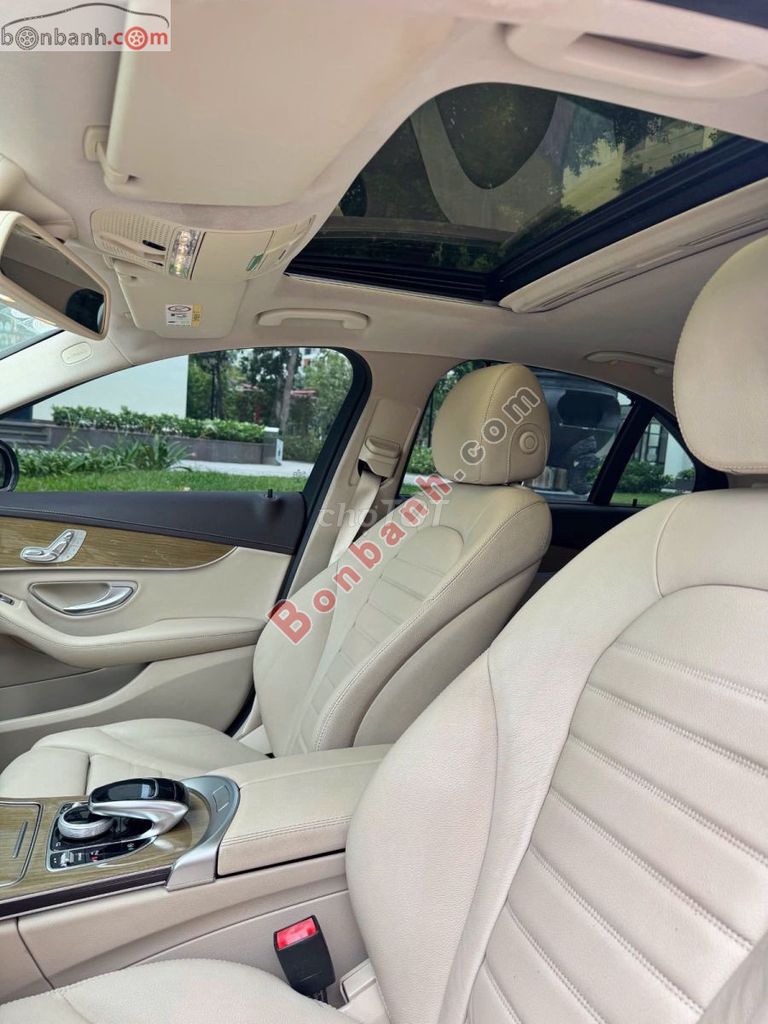 Mercedes Benz C class C250 Exclusive 2017 - 725Tr. Mua bán Ô tô tại Quận 1 Tp Hồ Chí Minh được đăng bởi Nghiêm hình 9