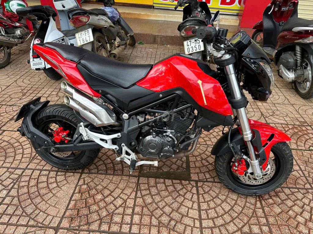 Benelli TNT 125 màu đỏ-  xe đẹp. Mua bán Xe máy tại Thành phố Buôn Ma Thuột Đắk Lắk được đăng bởi cầm đồ nguyễn phương hình 3