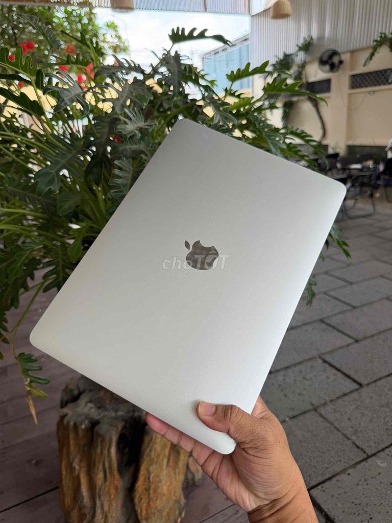 Apple Macbook Pro 2017 i5 8GB/128GB. Mua bán Laptop tại Huyện Thống Nhất Đồng Nai được đăng bởi Tùng Apple Gia Kiệm hình 1