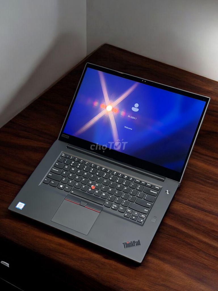 Thinkpad P1 gen 1 màn 4K