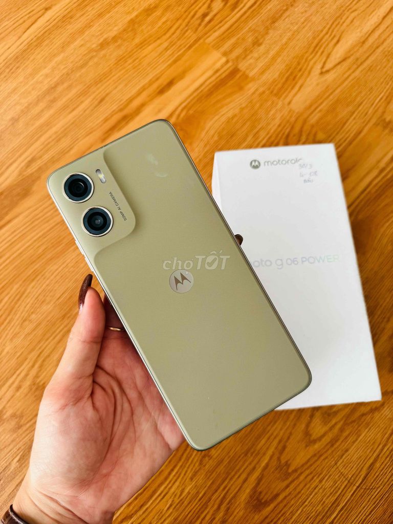 Motorola Moto G06 Power Xám. Mua bán Điện thoại tại Quận Thanh Khê Đà Nẵng được đăng bởi Hiền hình 1