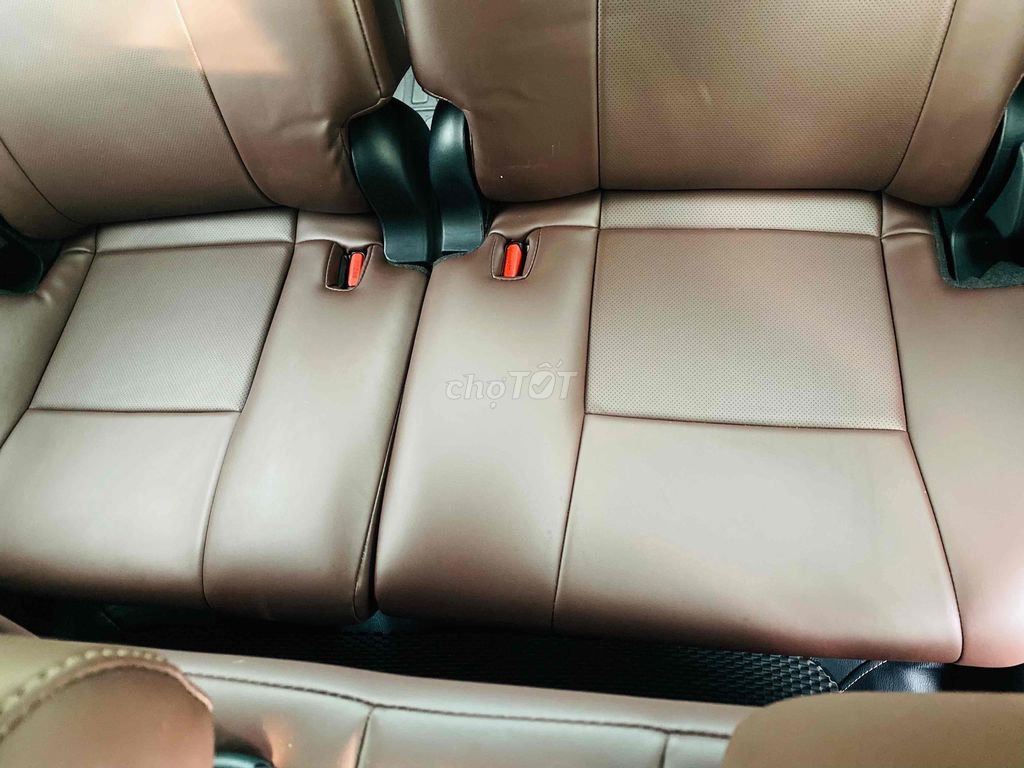 Toyota Fortuner 2017 2.4G 4x2 - 190000 km. Mua bán Ô tô tại Quận Hoàng Mai Hà Nội được đăng bởi anh Biên hình 9