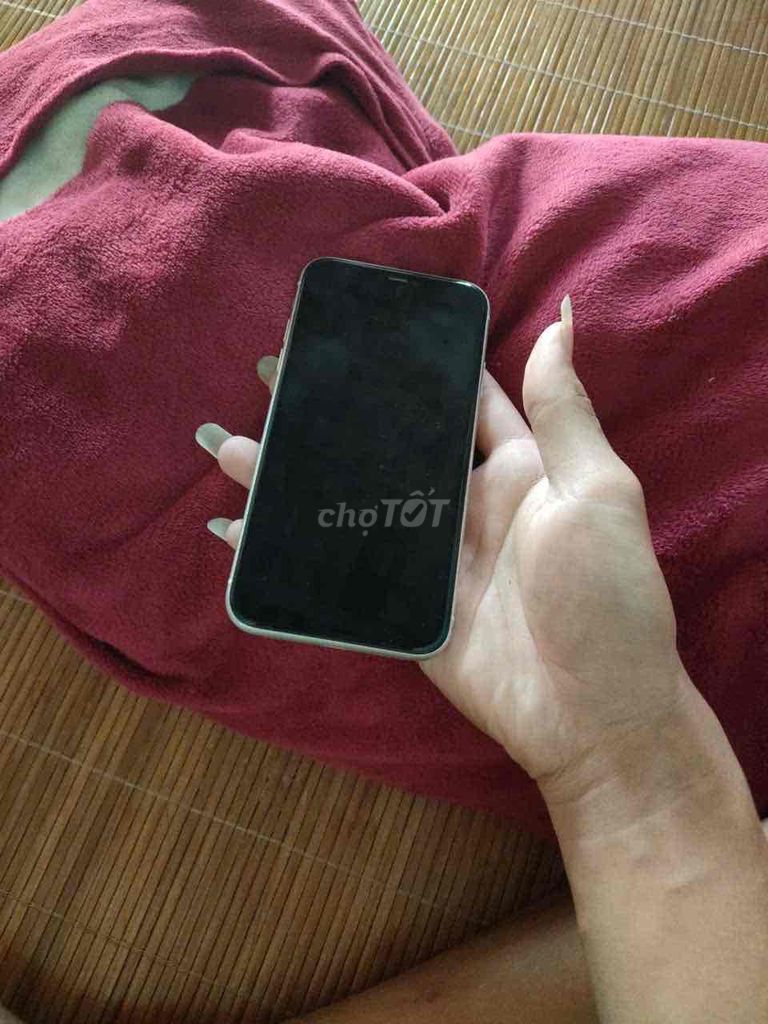 Apple iPhone 11 64GB Trắng Lock. Mua bán Điện thoại tại Huyện Trực Ninh Nam Định được đăng bởi Quoc Cuong hình 1