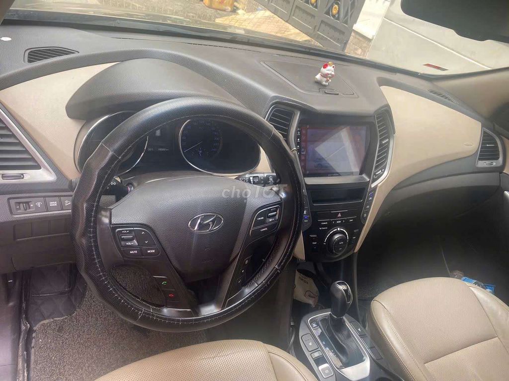 Hyundai Santafe 2.4l 2 cầu SX 2017 trả trước 240tr. Mua bán Ô tô tại Quận 12 Tp Hồ Chí Minh được đăng bởi Khoa Võ hình 12