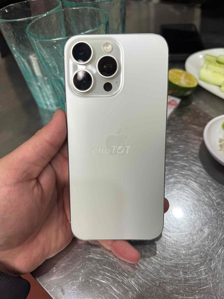 iphone 15 pro max 256gb bán VN/A trắng. Mua bán Điện thoại tại Quận Hà Đông Hà Nội được đăng bởi Tuấn anh hình 1