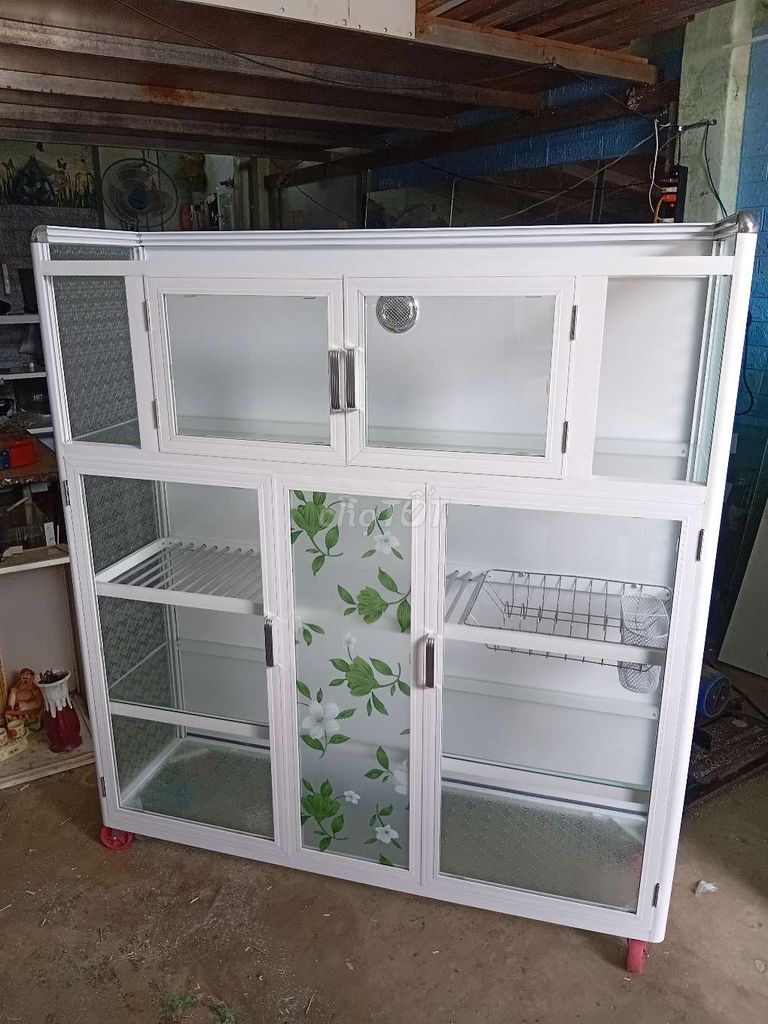 Tủ chén bát đẹp nét căng. Mua bán Tủ, kệ gia đình tại Thành phố Buôn Ma Thuột Đắk Lắk được đăng bởi Nhôm kính Tủ Nhựa Tuketop hình 1