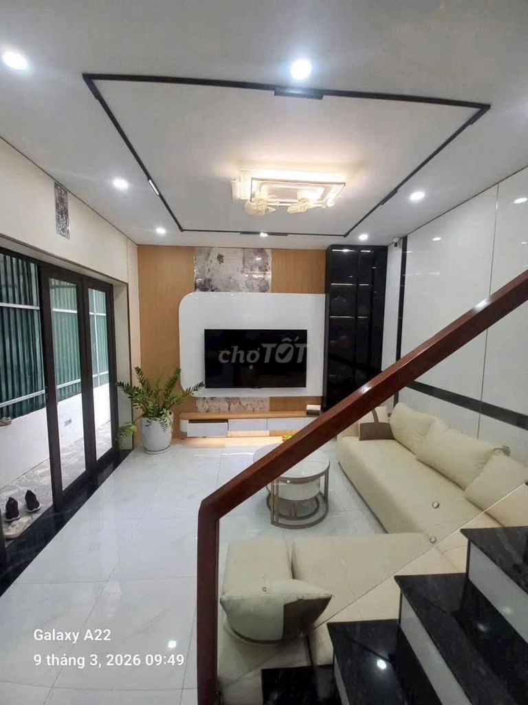 Продается дом площадью 55 м² в Ту Хиепе, Тхань Три, парковка
