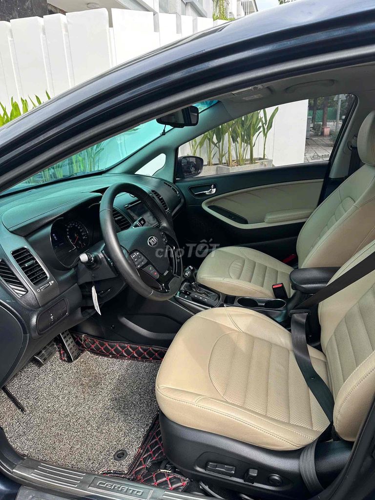 Kia Cerato 2018 1.6 AT - 110000 km. Mua bán Ô tô tại Thành phố Biên Hòa Đồng Nai được đăng bởi Luxury AUTO  hình 5
