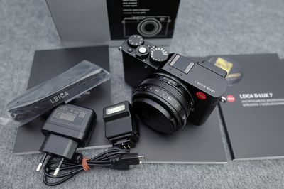 Leica D-Lux 7 99% fullbox
