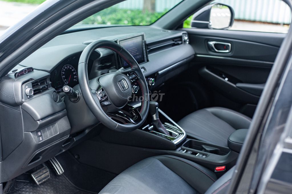 Honda HR-V RS 2024 - 3300 km. Mua bán Ô tô tại Thành phố Thủ Đức Tp Hồ Chí Minh được đăng bởi H2T Auto hình 9