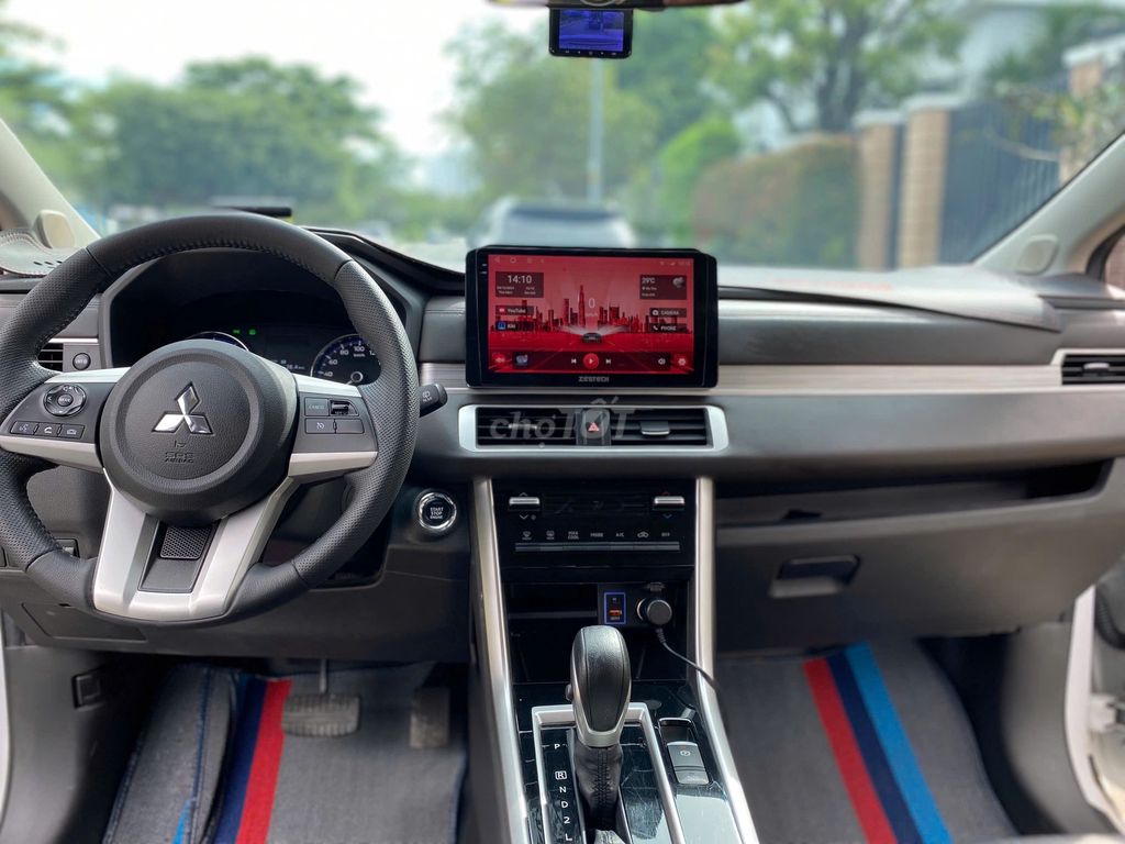 Mitsubishi Xpander 2024 Premium Trắng-Full đồ chơi. Mua bán Ô tô tại Thành phố Thủ Đức Tp Hồ Chí Minh được đăng bởi Thinh hình 11