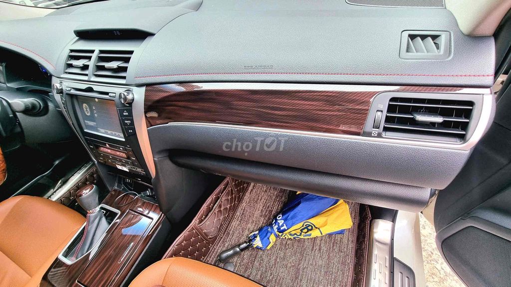 Toyota Camry 2018 2.5Q - 28945 km. Mua bán Ô tô tại Quận 12 Tp Hồ Chí Minh được đăng bởi Đăng Khoa hình 11