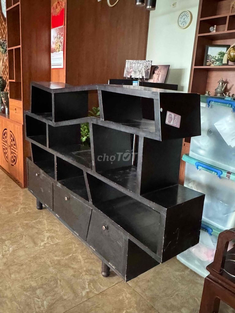 Kệ sách Gỗ ép Nâu đen 1.81m cũ. Mua bán Tủ, kệ gia đình tại Quận Hoàng Mai Hà Nội được đăng bởi 083xxx8 hình 1