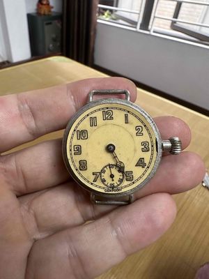 Đồng hồ cổ Ruhla quai chảo của Đức