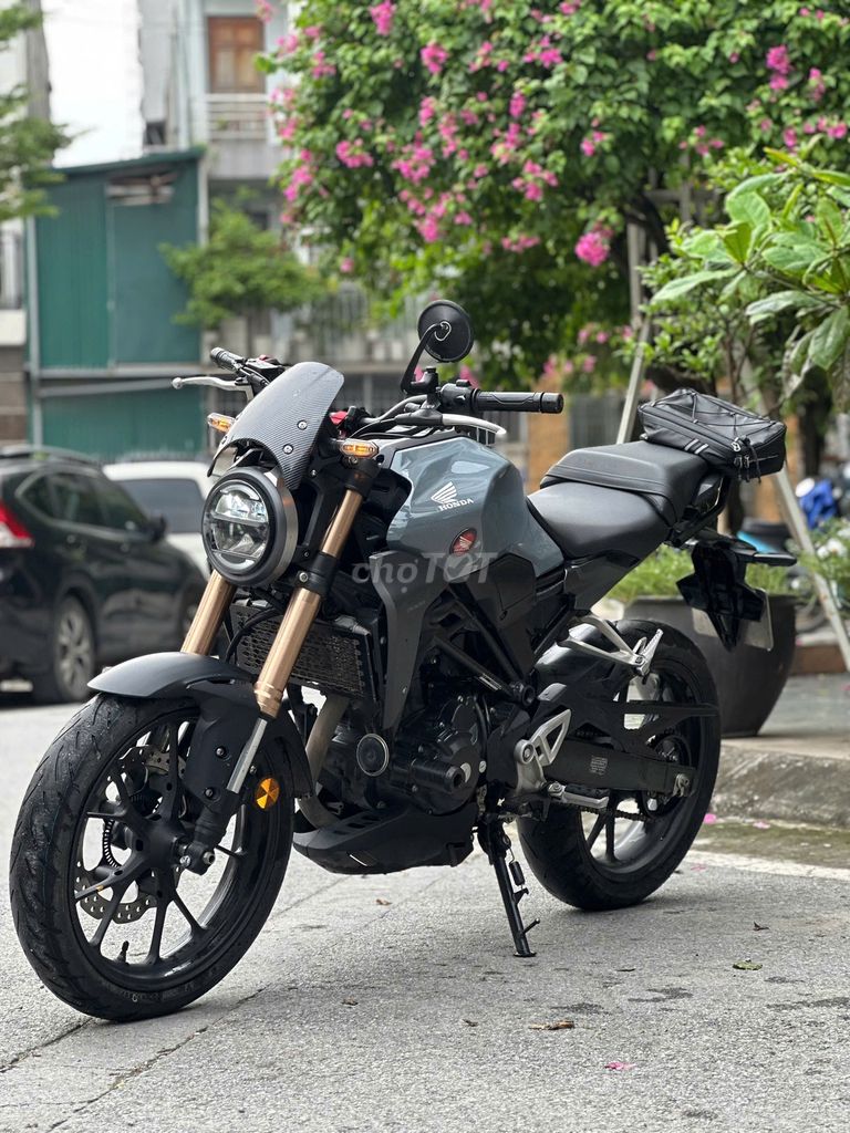 Honda CB300 2022 siêu lướt có trả góp trao đổi ✅. Mua bán Xe máy tại Quận Thanh Xuân Hà Nội được đăng bởi Phú Lý hình 1